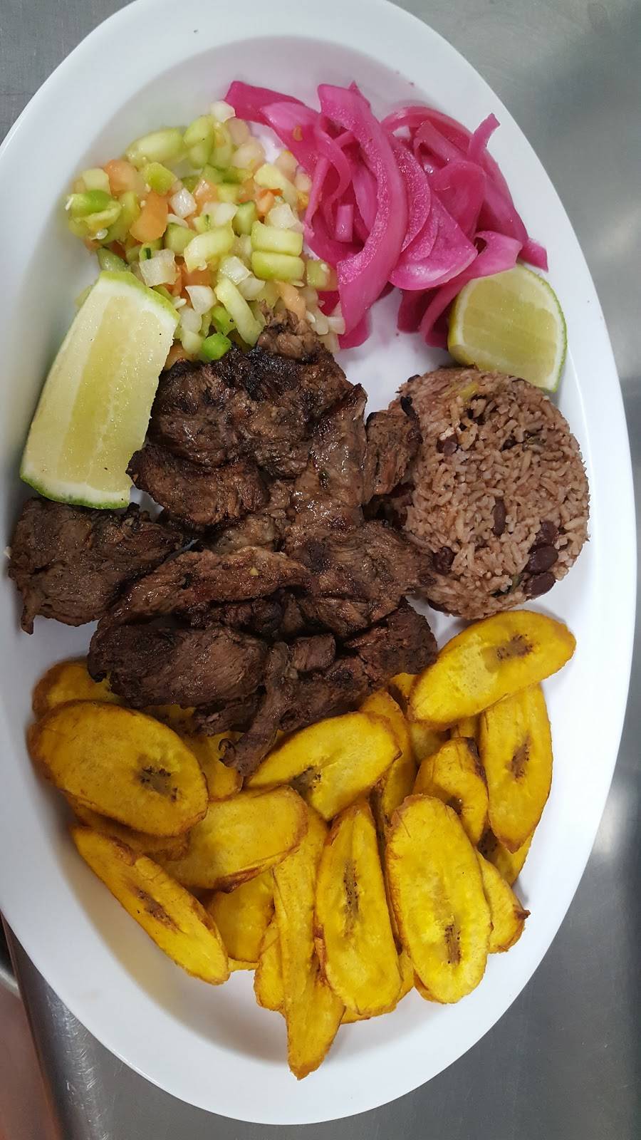 Mi Pueblo Catracho | restaurant | 2049 Wirt Rd, Houston, TX 77055, USA | 8325169998 OR +1 832-516-9998