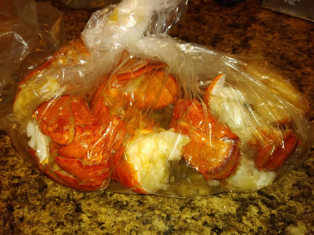 Blazin Cajun Restaurant | restaurant | 125 Bridge Pl, Stockton, CA 95202, USA | 2095940581 OR +1 209-594-0581