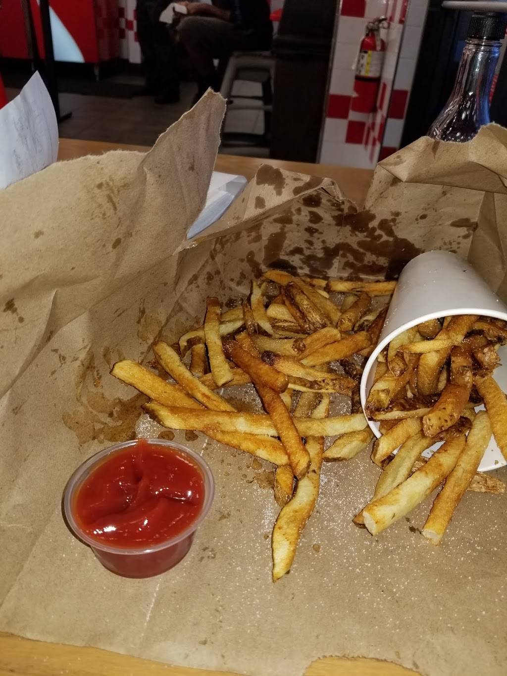 Five Guys | meal takeaway | 9101 Alaking Ct, Walker Mill, MD 20743, USA | 2405326543 OR +1 240-532-6543