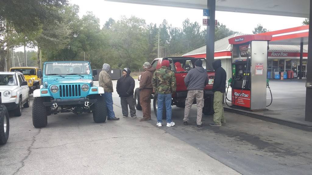 RaceTrac | cafe | 30480 Cortez Blvd, Brooksville, FL 34602, USA | 3527962848 OR +1 352-796-2848