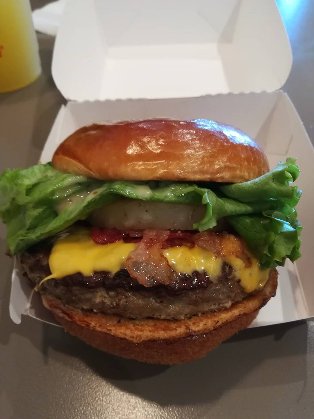 Jollibee | restaurant | 447 Great Mall Dr, Milpitas, CA 95035, USA | 4087191344 OR +1 408-719-1344