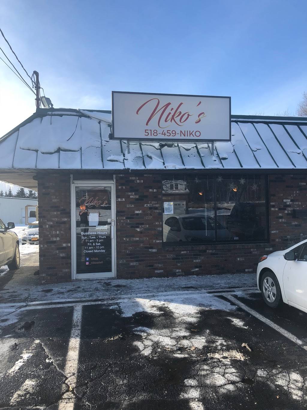Nikos | restaurant | 462 Albany Shaker Rd, Loudonville, NY 12211, USA | 5184596456 OR +1 518-459-6456