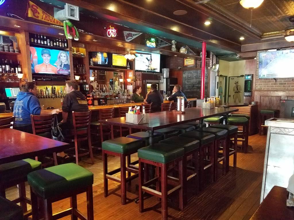 The Tavern on Main | restaurant | 123 Main St, El Segundo, CA 90245, USA | 3103223645 OR +1 310-322-3645