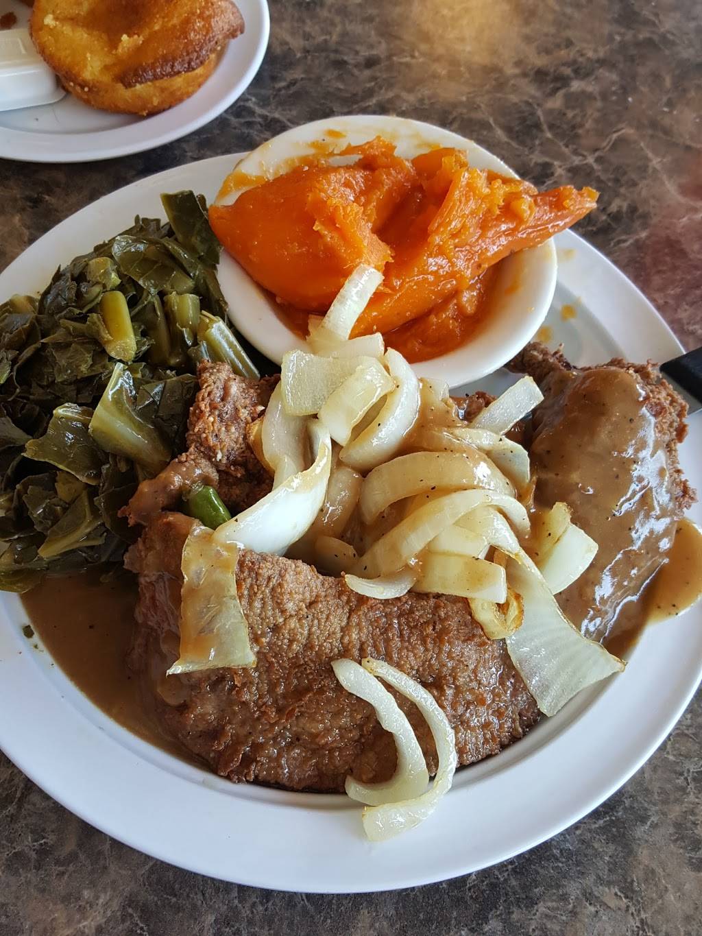 Mary Stewarts Southern Soul Food | restaurant | 215 E Valley Blvd, Rialto, CA 92376, USA | 9095620162 OR +1 909-562-0162