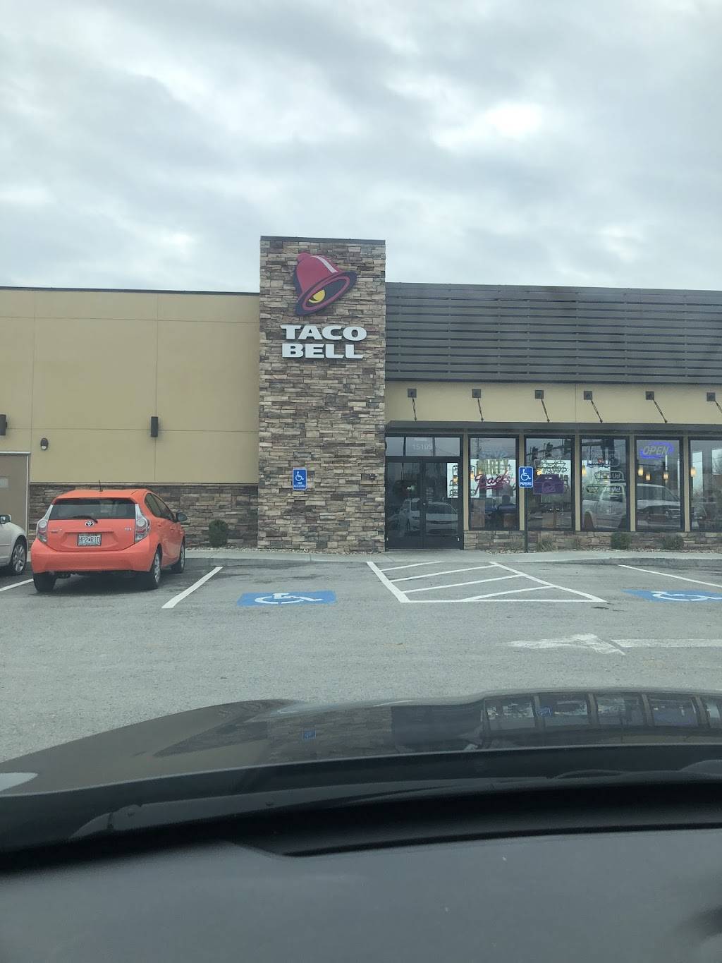 Taco Bell | restaurant | 15109 151st St, Olathe, KS 66062, USA | 9137640014 OR +1 913-764-0014