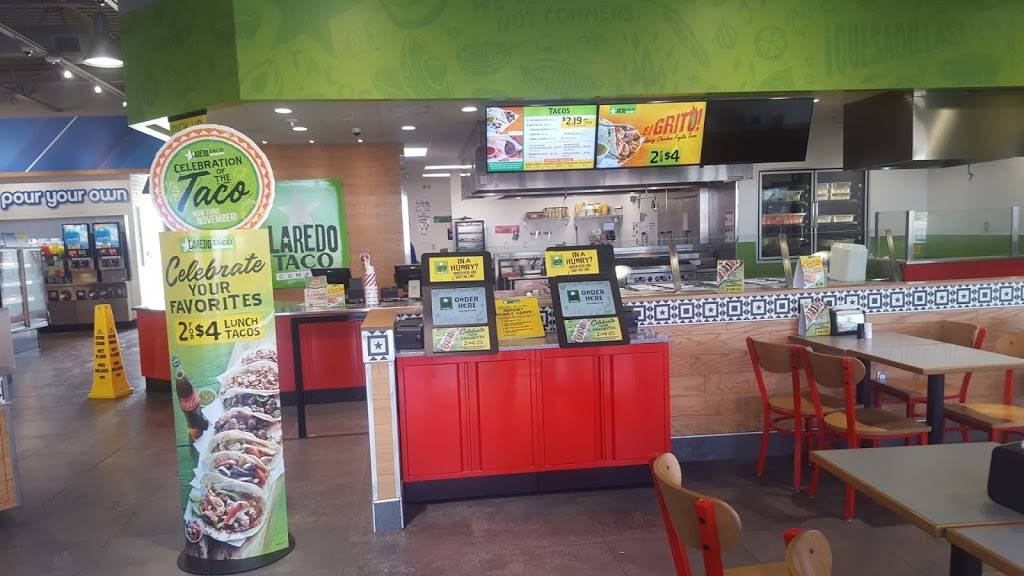 Laredo Taco | restaurant | 2728 N Austin St, Seguin, TX 78155, USA | 8304010503 OR +1 830-401-0503