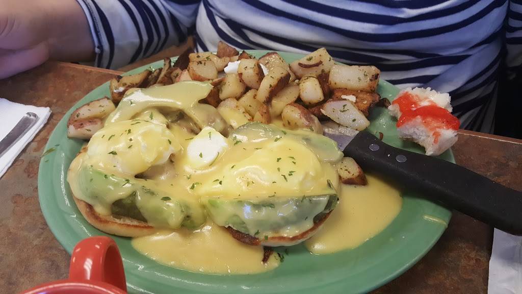 Biscuits Cafe Scholls Ferry | restaurant | 16315 SW Barrows Rd #210, Beaverton, OR 97006, USA | 5033726982 OR +1 503-372-6982