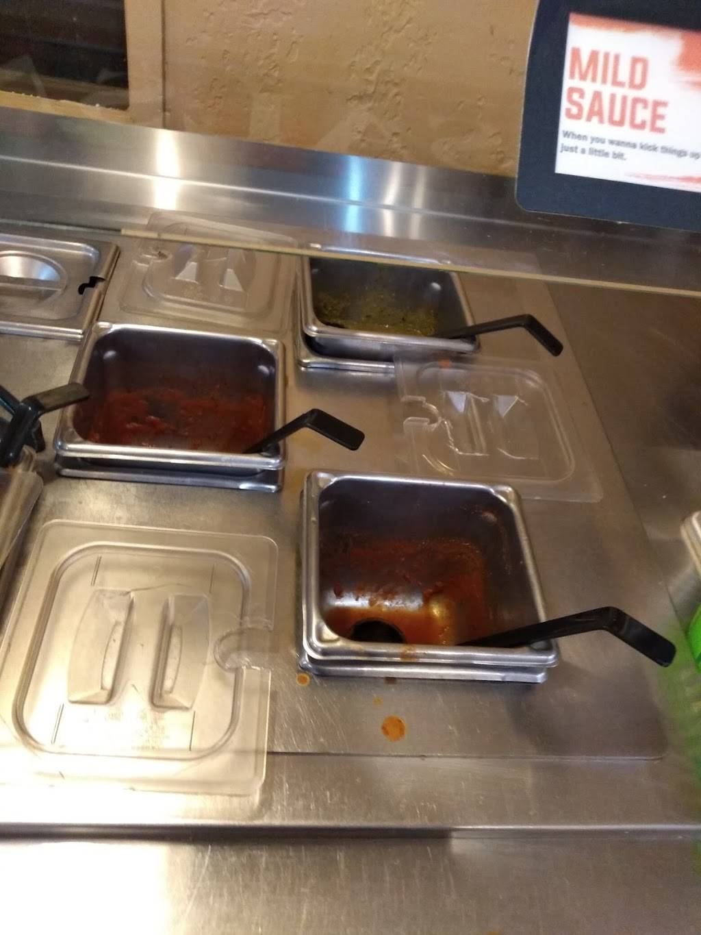 Taco Johns | restaurant | 2300 W Broadway, Council Bluffs, IA 51501, USA | 7123237088 OR +1 712-323-7088