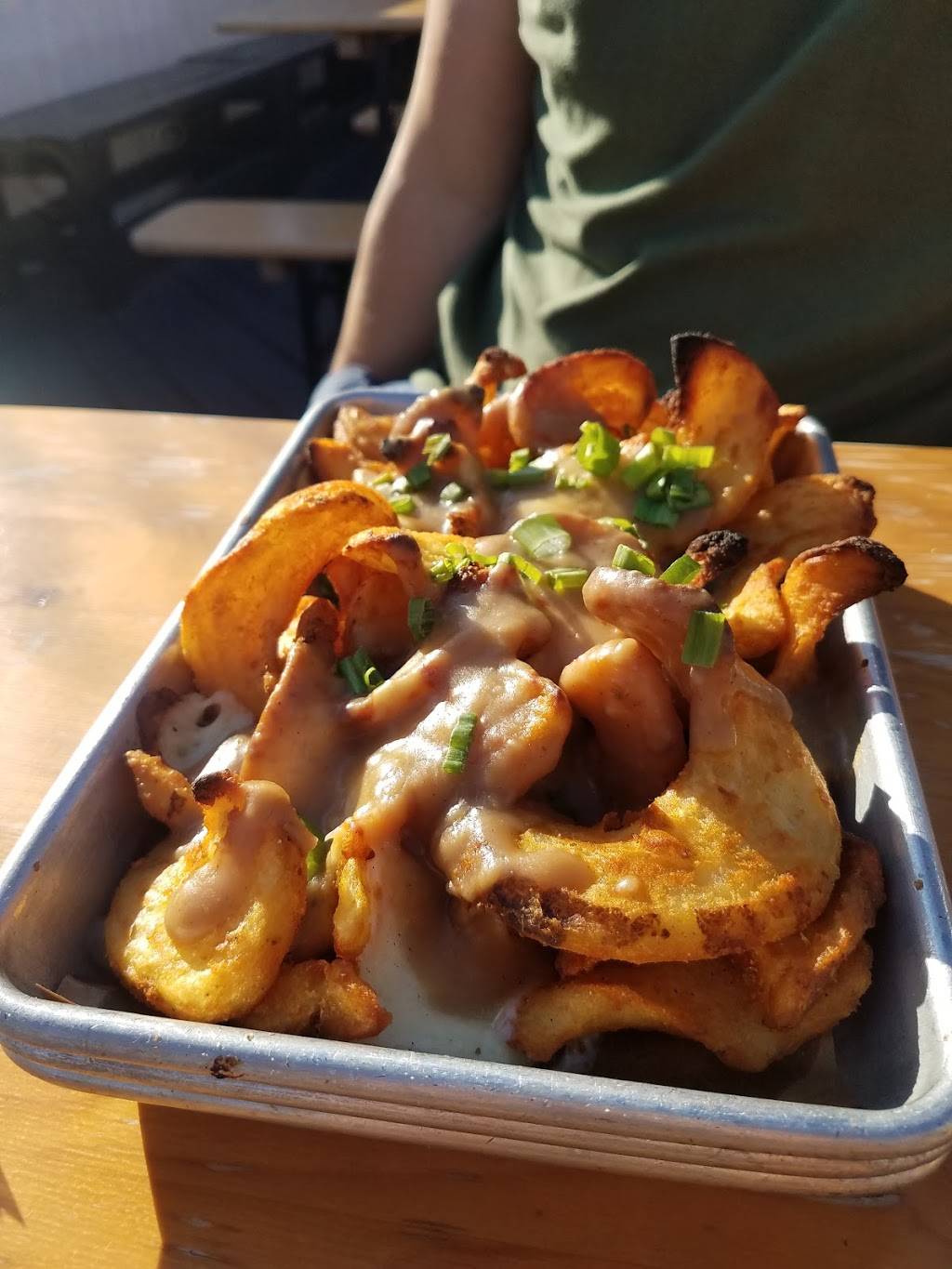 Atwater Brewery & Tap House | restaurant | 237 Jos Campau, Detroit, MI 48207, USA | 3138779205 OR +1 313-877-9205