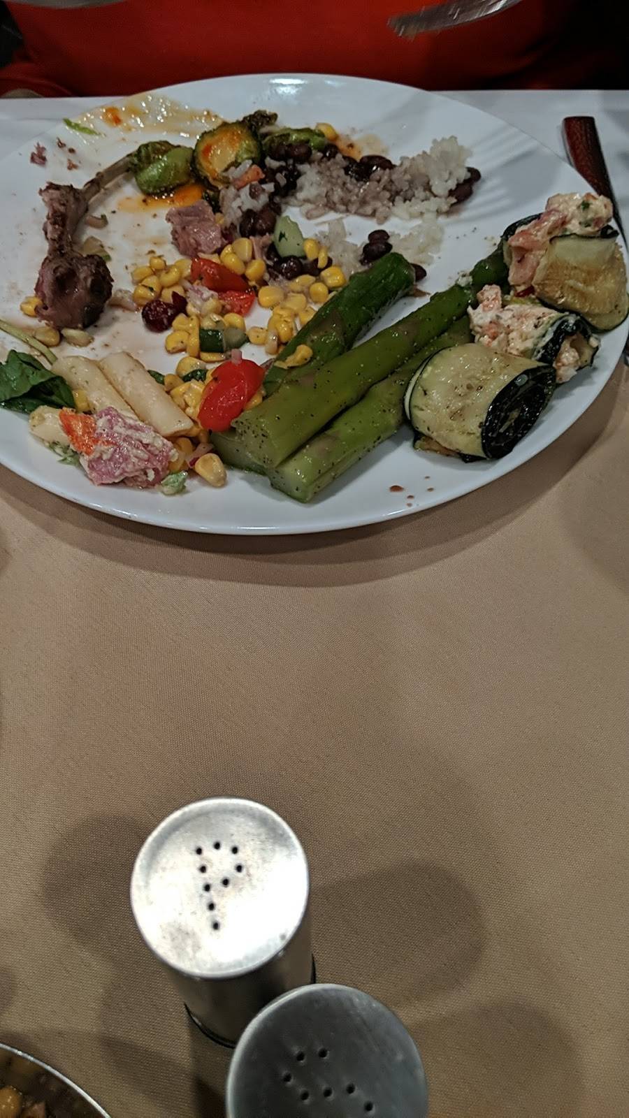 Lucianna’s Steakhouse | restaurant | 3331 Plaza Way, Waldorf, MD 20603, USA | 3013748241 OR +1 301-374-8241