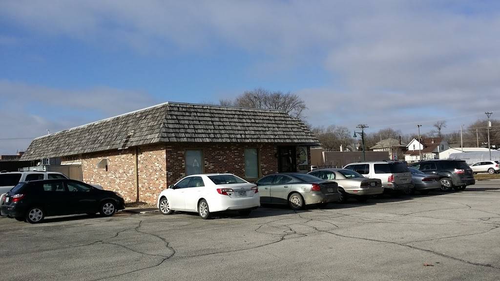 Central Perk and Dessert | cafe | 14 S 14th St, Fort Dodge, IA 50501, USA | 5155737375 OR +1 515-573-7375