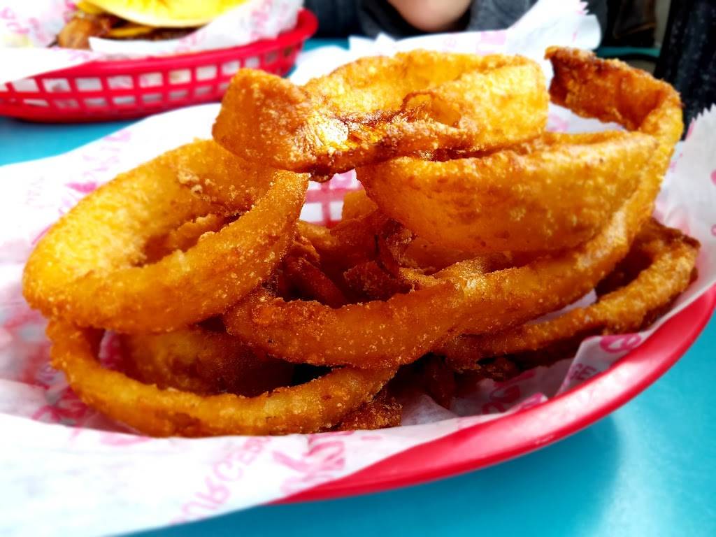 Schoops Hamburgers | restaurant | 695 Torrence Ave, Calumet City, IL 60409, USA | 7088914270 OR +1 708-891-4270