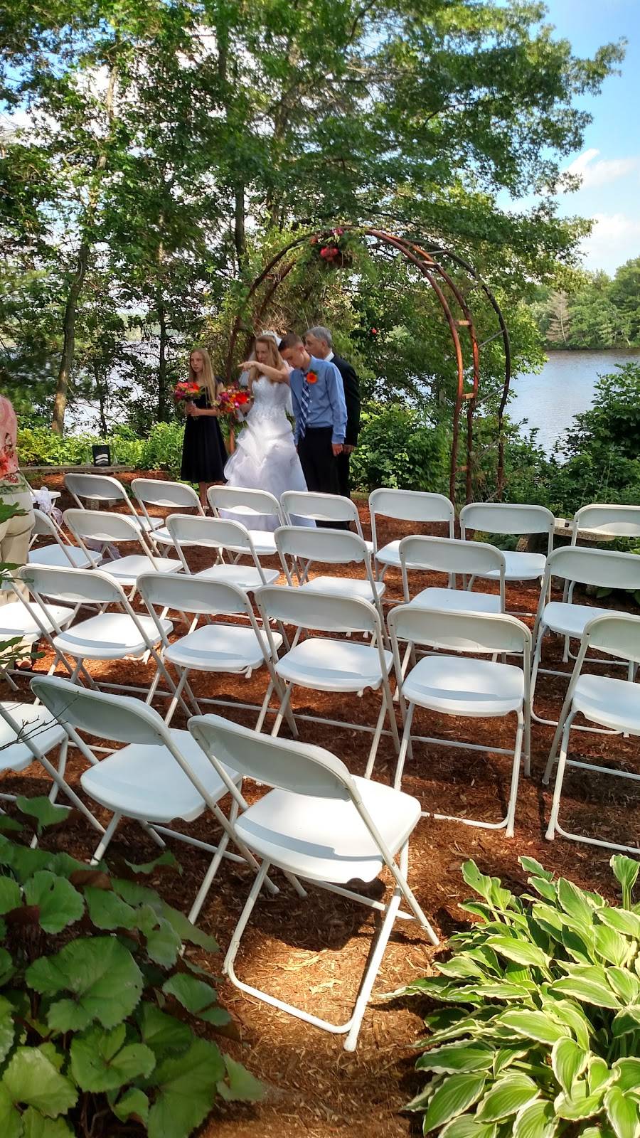 Pinewood Supper Club | restaurant | 1208 Half Moon Lake Dr, Mosinee, WI 54455, USA | 7156933180 OR +1 715-693-3180