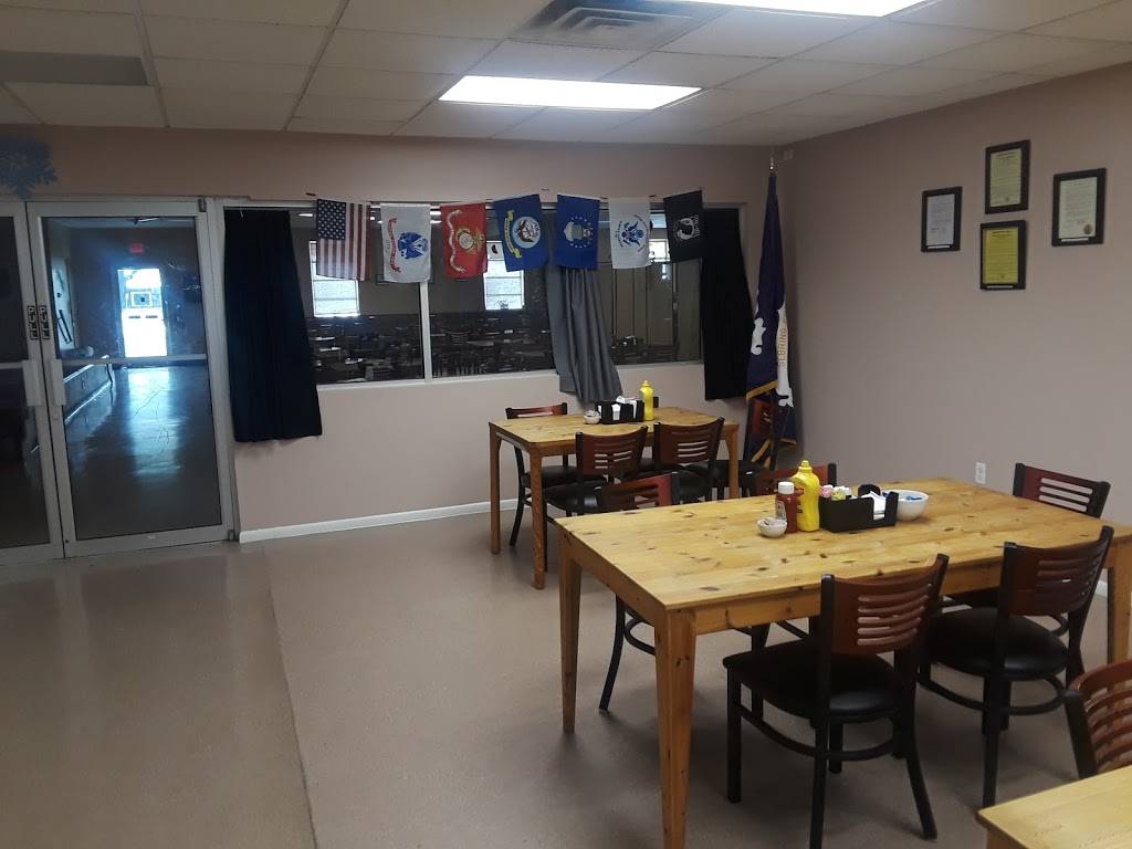 All American Grill | restaurant | 3400 Sebring Pkwy, Sebring, FL 33870, USA | 8632735001 OR +1 863-273-5001