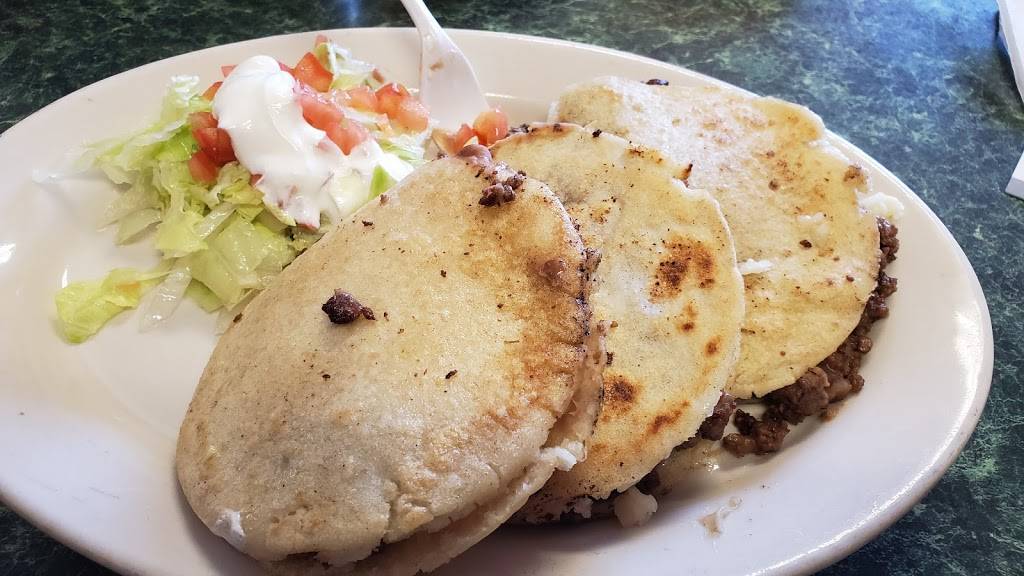 Raymundo | Mexican Restaurant | restaurant | 1716 W 21st St, Wichita, KS 67203, USA | 3162601190 OR +1 316-260-1190