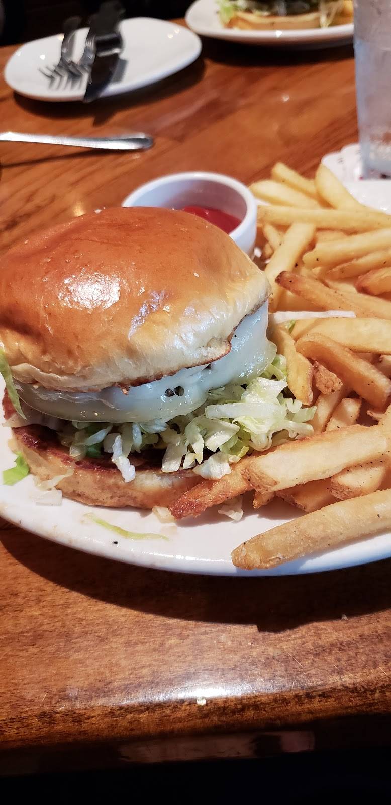 Outback Steakhouse | restaurant | 990 N State Rd 434, Altamonte Springs, FL 32714, USA | 4078621050 OR +1 407-862-1050