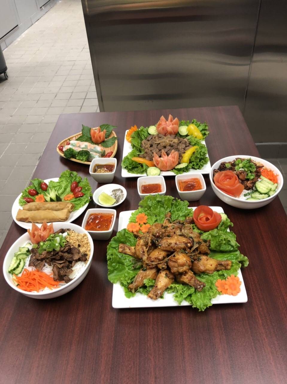 Pho Huy | restaurant | 4527 Duke St, Alexandria, VA 22304, USA | 5712578868 OR +1 571-257-8868