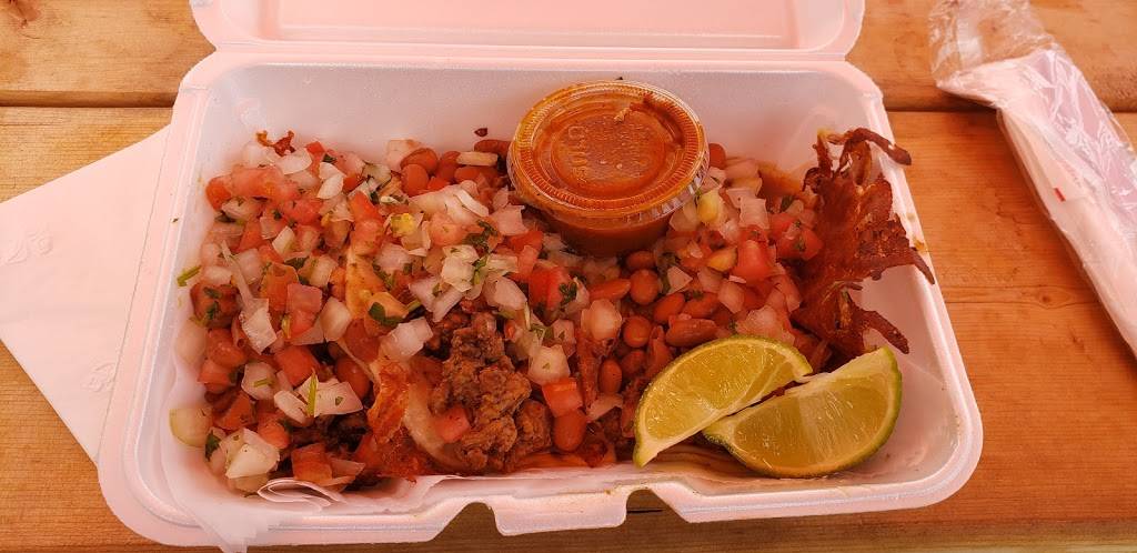 Flacos Mexican Street Food | restaurant | 185 S Main St, Newton, NH 03858, USA | 6037849019 OR +1 603-784-9019