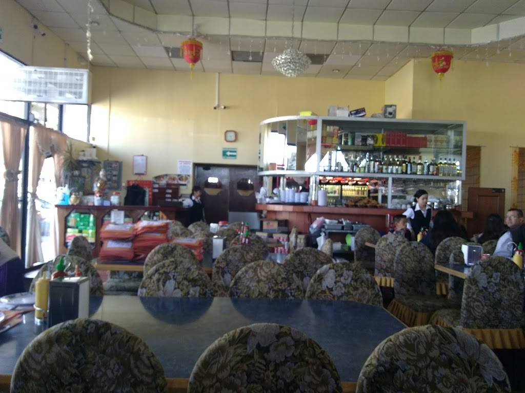 Restaurant YEE | restaurant | De las Ferias 14, Lomas de Agua Caliente, 22024 Tijuana, B.C., Mexico | 016646813387 OR +52 664 681 3387