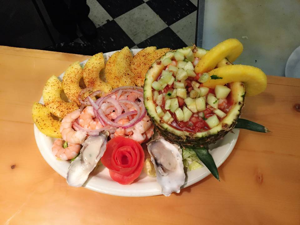 Mariscos Altamar | restaurant | 3105 S Academy Blvd, Colorado Springs, CO 80916, USA | 7194714472 OR +1 719-471-4472