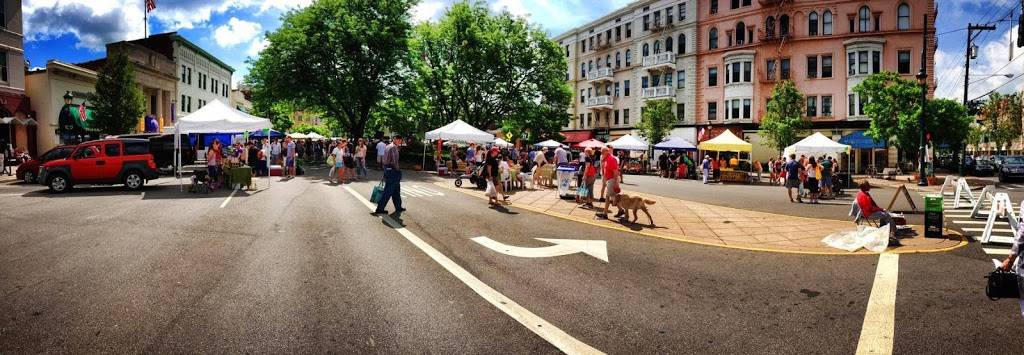 Hyde Park Farmers Market | restaurant | 2700 Erie Ave, Cincinnati, OH 45208, USA | 5136042492 OR +1 513-604-2492