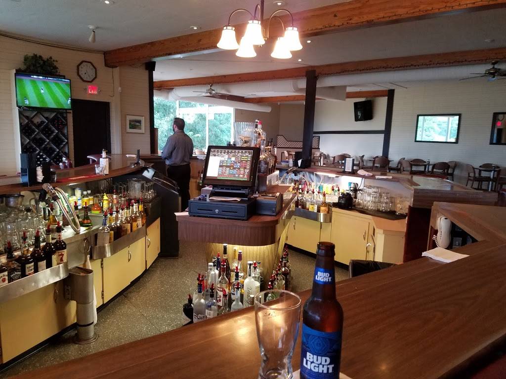 Timmermans Supper Club | restaurant | 7777 Timmerman Dr, East Dubuque, IL 61025, USA | 8157473316 OR +1 815-747-3316