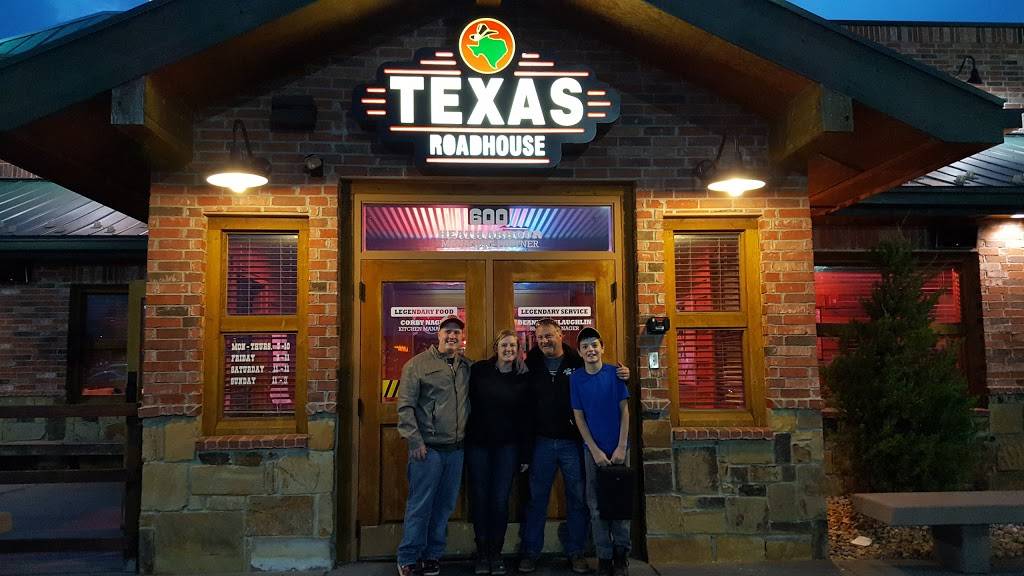 Texas Roadhouse | restaurant | 600 Gallery Blvd, Scarborough, ME 04074, USA | 2078851535 OR +1 207-885-1535