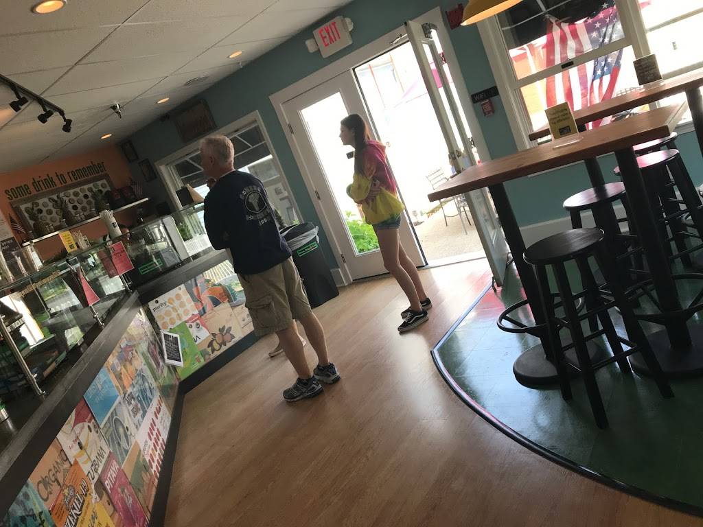 J. Bar | restaurant | 537 MA-28 #1E, Harwich Port, MA 02646, USA | 7742379344 OR +1 774-237-9344