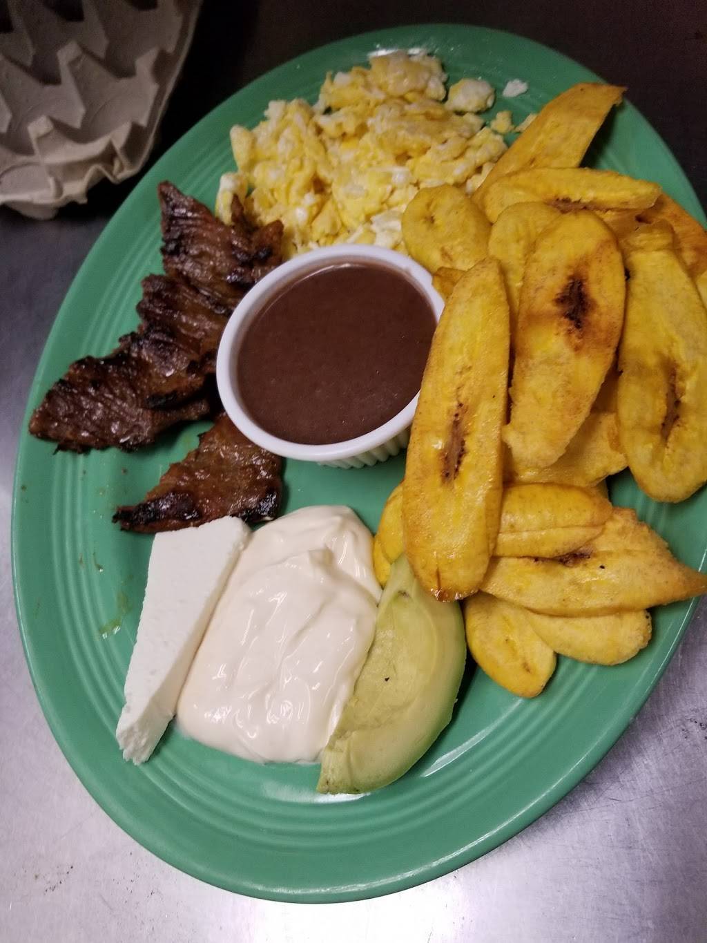 Pupuseria Dona Marta | restaurant | 1020 Seven Oaks Blvd #C, Bridge City, LA 70094, USA | 5044368179 OR +1 504-436-8179