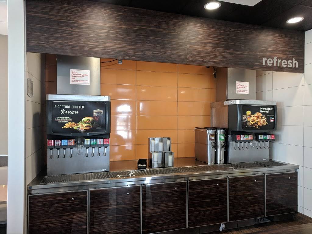 McDonalds | cafe | 35102 Merle Haggard Dr, Bakersfield, CA 93308, USA | 6613937402 OR +1 661-393-7402