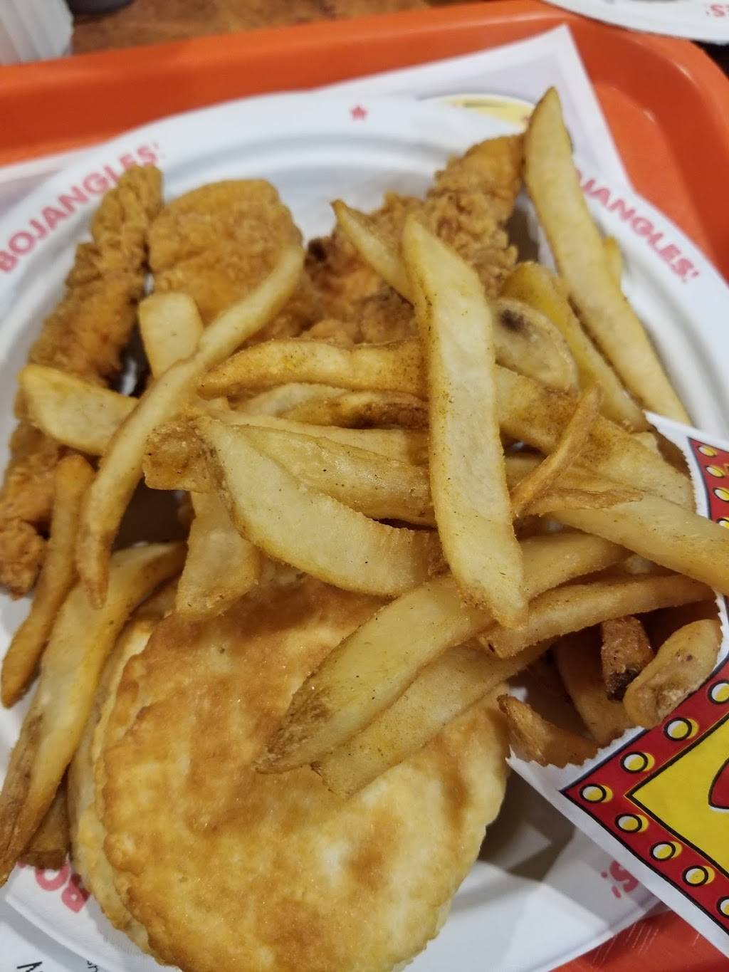 Bojangles Famous Chicken n Biscuits | restaurant | 3558 Hillsborough Rd, Durham, NC 27705, USA | 9193836797 OR +1 919-383-6797