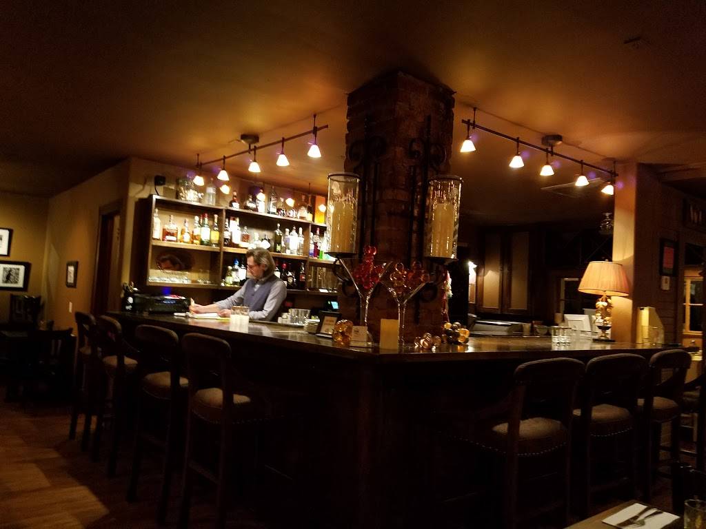 Petit Bistro | restaurant | 2702 N Walton Blvd, Bentonville, AR 72712, USA | 4794649278 OR +1 479-464-9278