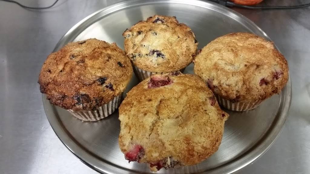 Frickers Neighborhood Grill | restaurant | 250 Dubuque St, Manchester, NH 03102, USA | 6032065749 OR +1 603-206-5749