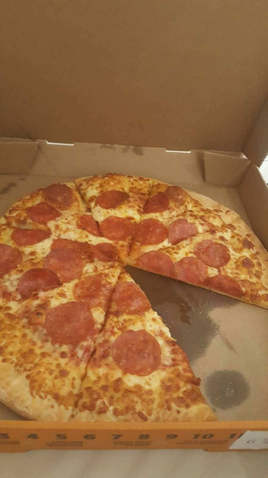 Little Caesars Pizza | meal takeaway | 5030 Tenth Line W #8, Mississauga, ON L5M 7Z5, Canada | 9056075959 OR +1 905-607-5959