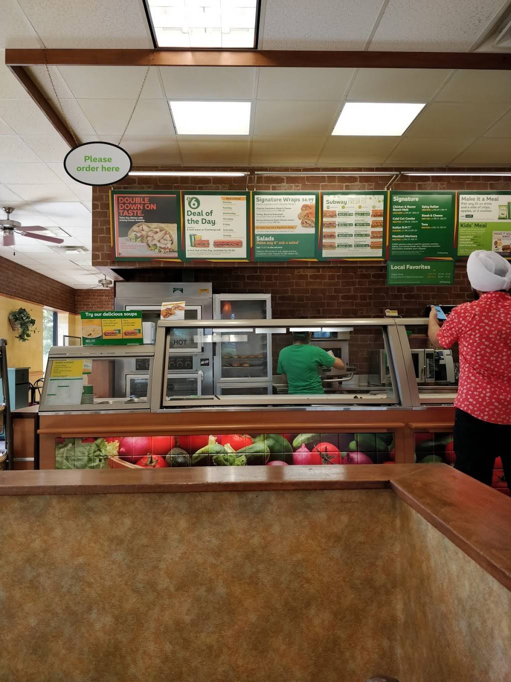 Subway Restaurants | restaurant | 5 Ruland Road, Melville, NY 11747, USA | 6319202395 OR +1 631-920-2395