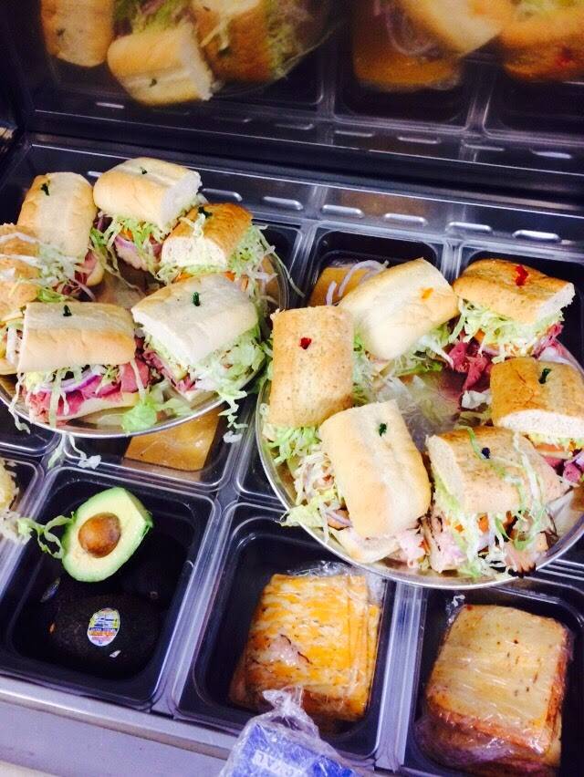 New York City Deli | restaurant | 1190 N Convent St, Bourbonnais, IL 60914, USA | 8155237485 OR +1 815-523-7485