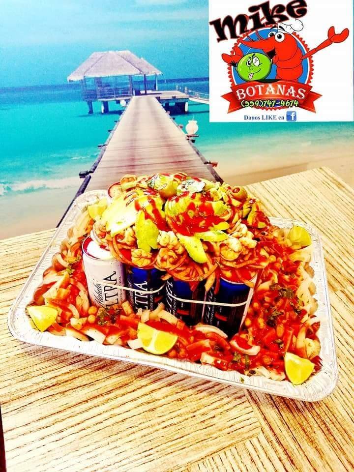 Centro botanero mike botanas | restaurant | 204 S K St, Tulare, CA 93274, USA | 5596319629 OR +1 559-631-9629