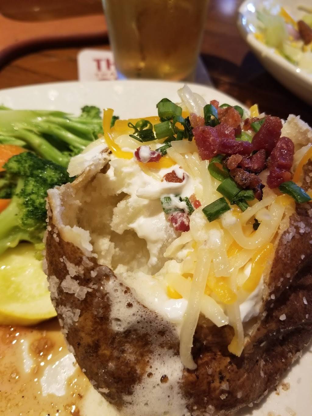 Outback Steakhouse | restaurant | 4777 Whitesburg Dr, Huntsville, AL 35802, USA | 2568826283 OR +1 256-882-6283