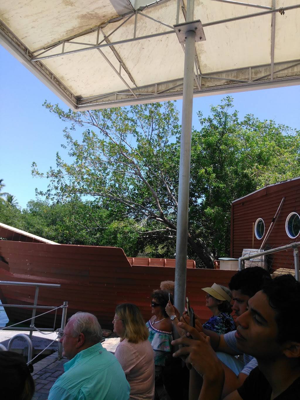 Bistro By the Sea | restaurant | 364 Cards Pond Rd, Wakefield, RI 02879, USA | 4017893030 OR +1 401-789-3030