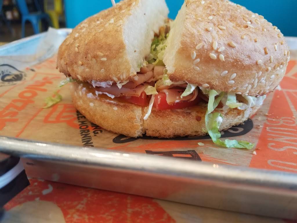 Schlotzskys Austin Eatery | restaurant | 419 S US-79, Henderson, TX 75652, USA | 9037222053 OR +1 903-722-2053