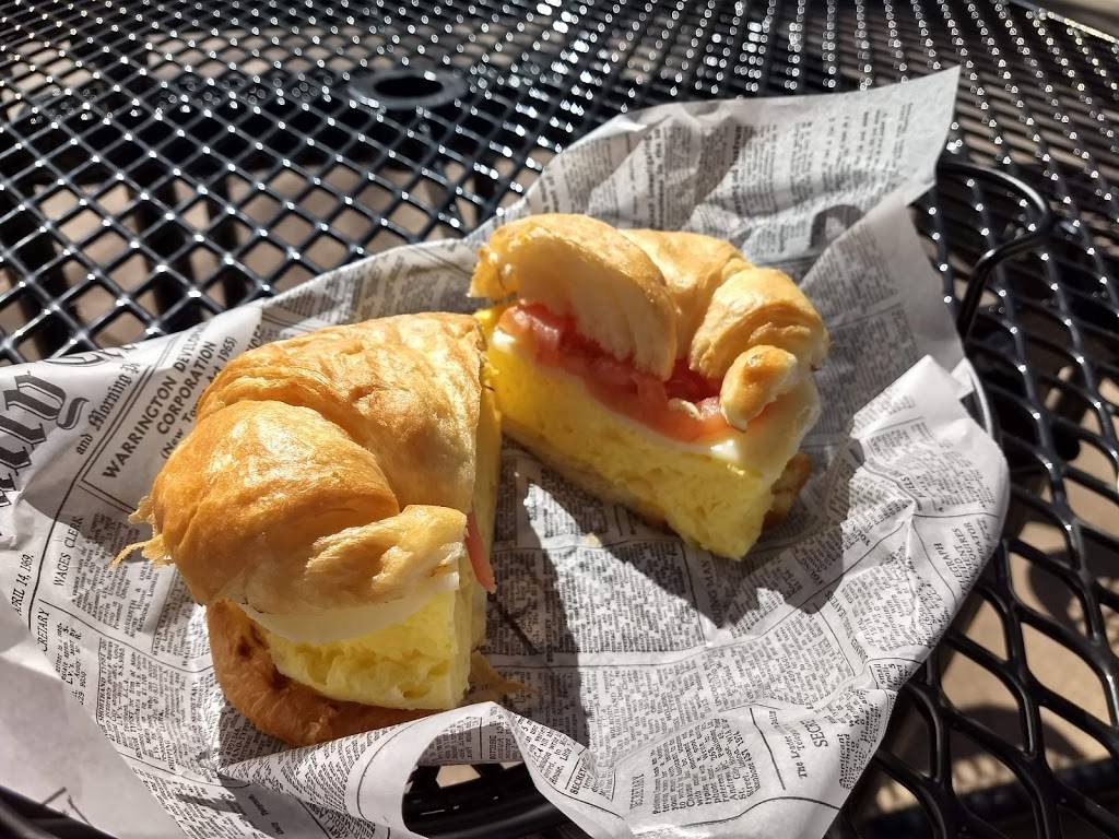 Mile High Coffee House | cafe | 356 E Elkhorn Ave #2, Estes Park, CO 80517, USA | 9705862222 OR +1 970-586-2222