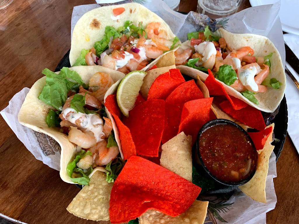 Whiskey Joes Tampa Bar & Grill | restaurant | 7720 W Courtney Campbell Causeway, Tampa, FL 33607, USA | 8132810770 OR +1 813-281-0770