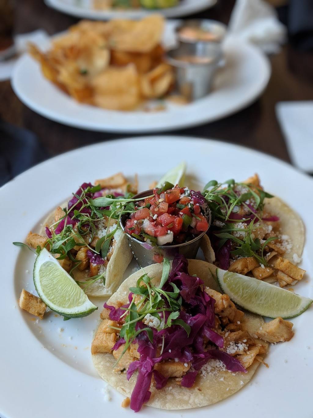 Urban Craft | restaurant | 4400 S Rural Rd, Tempe, AZ 85282, USA | 4808977444 OR +1 480-897-7444