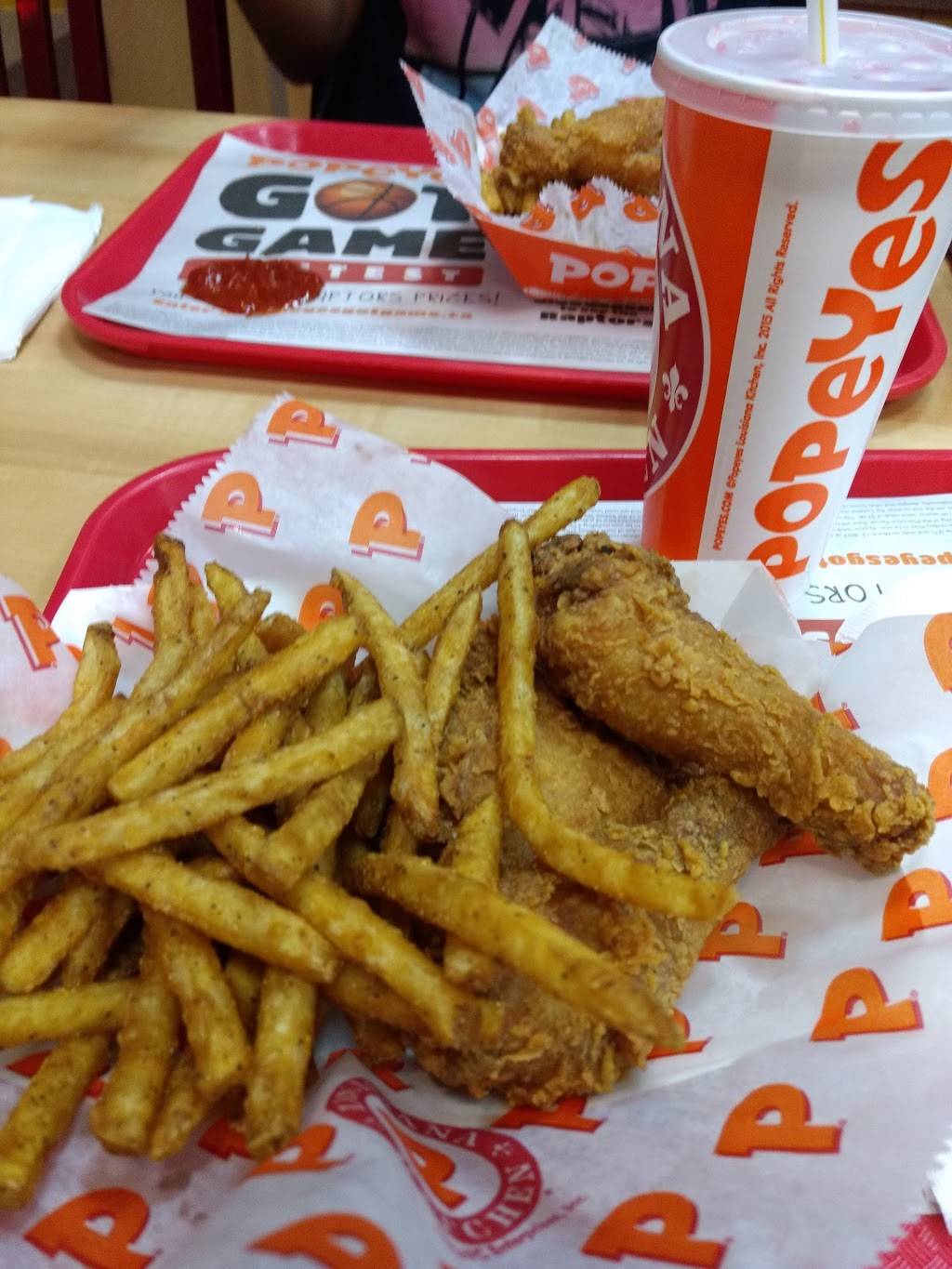Popeyes Louisiana Kitchen | restaurant | 1365 Wilson Rd N, Oshawa, ON L1K 2Z5, Canada | 9052450680 OR +1 905-245-0680