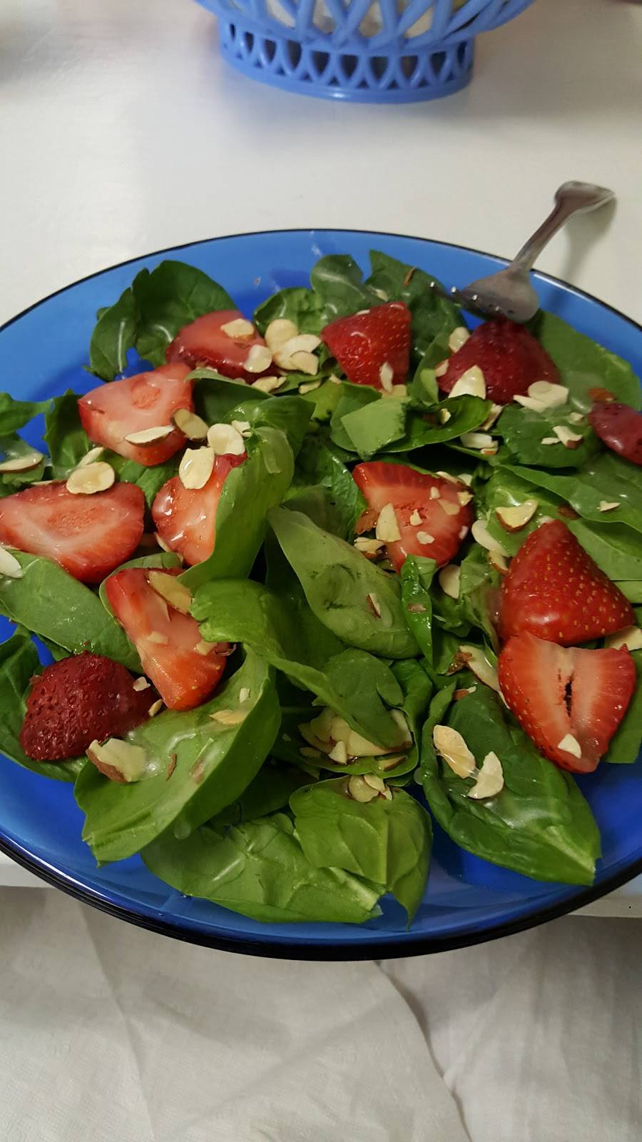 Cafe Royale | restaurant | 110 Court Sq E, Talladega, AL 35160, USA | 2563623681 OR +1 256-362-3681