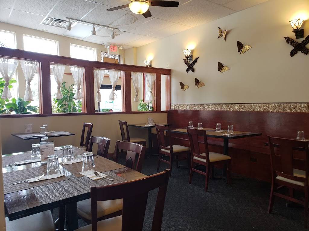 Siam Express | restaurant | 4819 W National Ave, Milwaukee, WI 53214, USA | 4146727426 OR +1 414-672-7426
