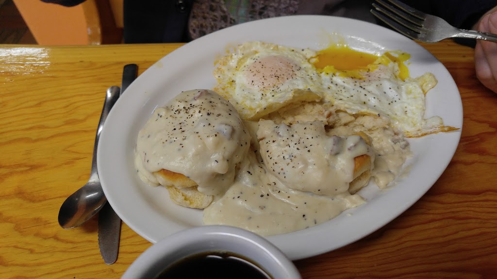 Benjis Restaurant | restaurant | 821 W Pine St, Deming, NM 88030, USA | 5755465309 OR +1 575-546-5309