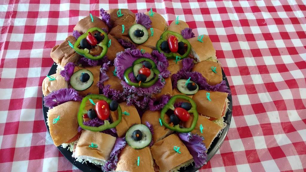 Joes Deli | restaurant | 234 US-41, Inverness, FL 34450, USA | 3527265501 OR +1 352-726-5501