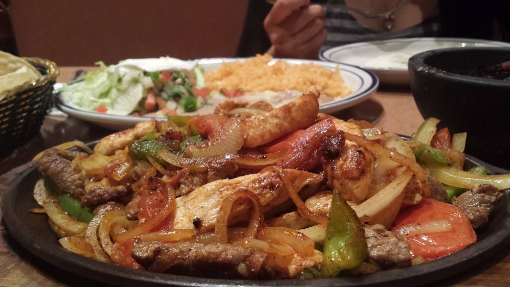 Senor Tequila | restaurant | 3348 S Peoria Ave, Tulsa, OK 74105, USA | 9187492400 OR +1 918-749-2400