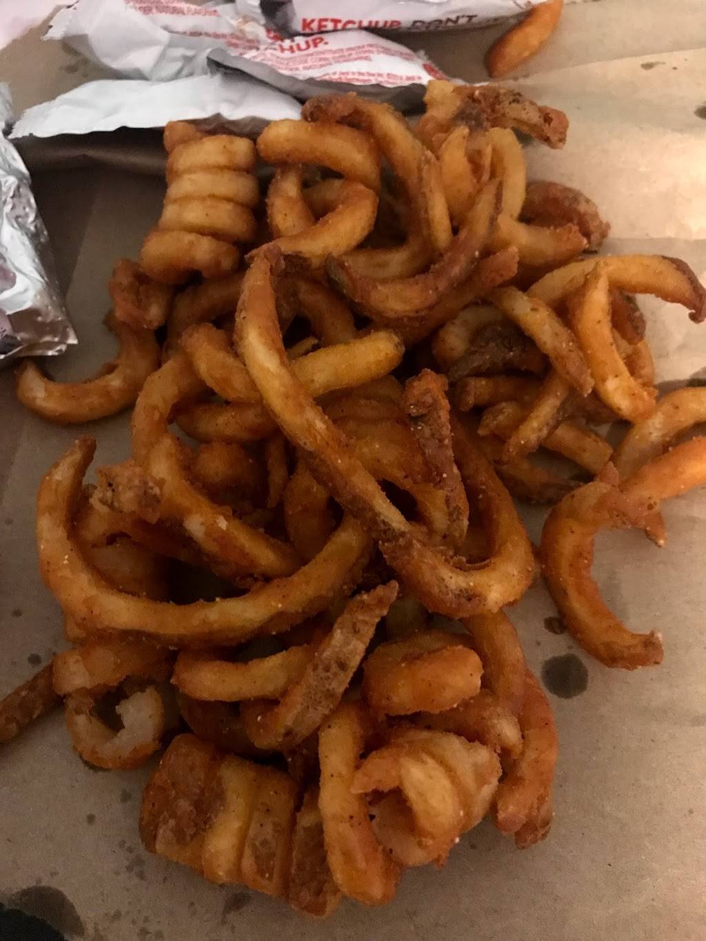 Jack in the Box | restaurant | 12150 E Carson St, Hawaiian Gardens, CA 90716, USA | 5624960540 OR +1 562-496-0540